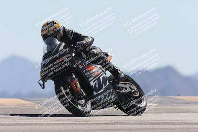media/Oct-13-2025-Moto Forza (Mon) [[a66d839500]]/2-A Group/Session 4 (Turn 9)/